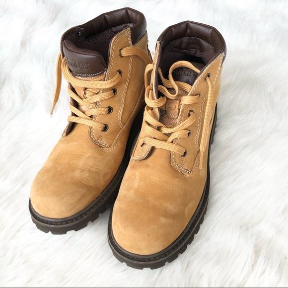 Timberland Classic Tan Brown Suede Leather Boots - Picture 5 of 7